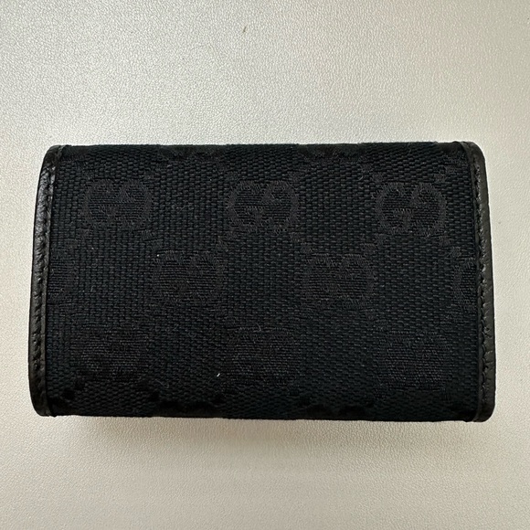 Gucci GG Logo Canvas 6 Ring Key Case - Picture 3 of 5